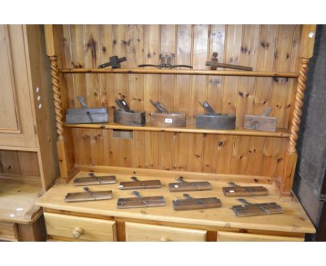 Tools - various rebate planes including Hathersich, Trenam, Mathieson coffin plane; Greenslade coffin plane others; Sorby mor