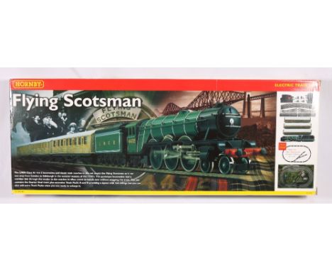 Hornby OO gauge model railways R1019 Flying Scotsman electric train set, boxed