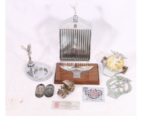 Rolls Royce and automobile interest; Rolls Royce grill decanter by Ruddspeed Ltd., chromed ashtray with spirit of ecstasy sur