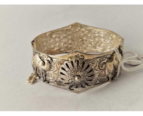 An attractive fancy Egyptian hinged bangle with camels decorations