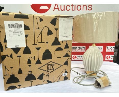 ORIGINAL BTC FIN QUEEN TABLE LIGHT / RRP: £569 / NEW, MINOR DENT TO THE LAMP SHADE  / H36
