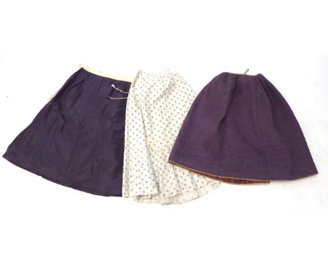 Mid-19th century lilac quilted heavy weight petticoat, cream and chocolate brown pattern interior, main quilting to bottom th
