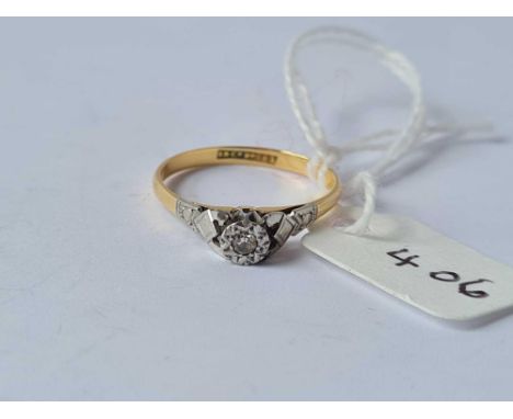 A gold and platinum diamond ring 18 ct gold size M - 1.7 gms 