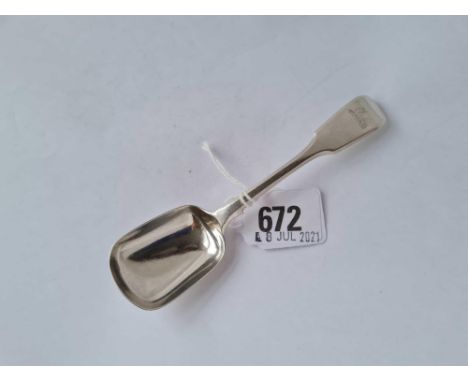 A crested Georgian long handled caddy spoon - London 1832 by ABS
