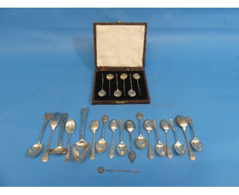 A set of six Edwardian silver Teaspoons, by Walker &amp; Hall, hallmarked Sheffield, 1901, with bright cut decoration, togeth