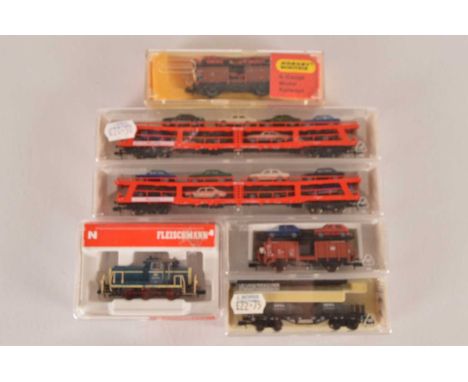 German N Gauge Diesel Shunting Locomotive and Car Transporters (6), all cased, DB,  Fleischmann 722503 260-108 6 diesel locom