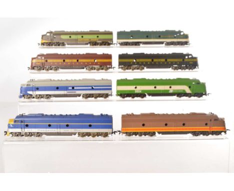 Rivarossi Archive American HO Gauge Diesel Locomotives (8),  all unboxed mainly F7 A units, Illinois Central 4035, Pennsylvan
