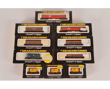 Graham Farish N Gauge Diesel Shunting Locomotive and Goods Wagons (10), all boxed, 1007 BR 08 113 Class 08, in blue livery, 3