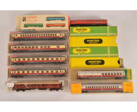German N Gauge Coaching Stock (12),  all cased/boxed, cased examples, Fleischmann, 8633 DSG cream/maroon, 8160, 8162, 8163, 8