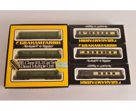 Graham Farish N Gauge DMU and Pullman Coaches (4),  all boxed, 8143 BR Class 101 three car DMU in green livery and Pullman co