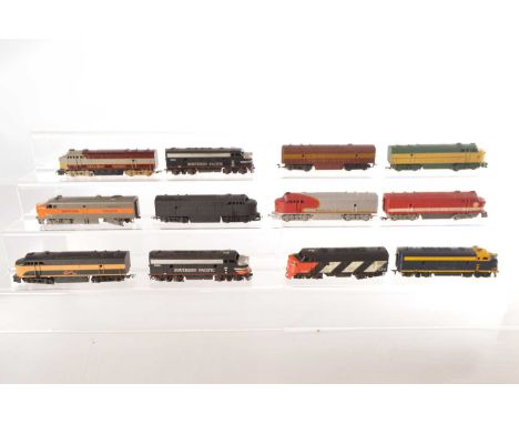 Rivarossi Archive American HO Gauge Diesel Locomotives and B Units (12),  all unboxed, C-430 A units, Canadian National (Bach