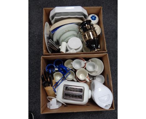 Two boxes of kitchen electricals, knife block and knives, kitchen ware etc Two white ceramic planters, lacquered tray 
