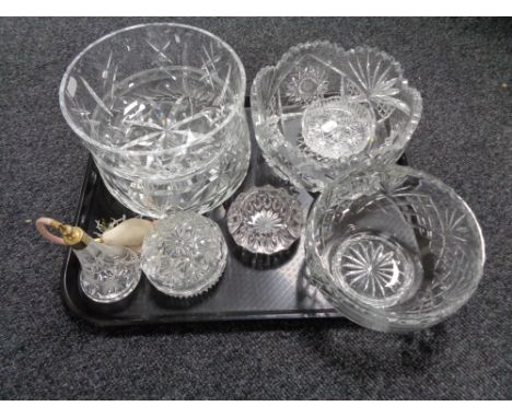 A tray of glass ware, crystal fruit bowls, etched glass bottle, trinket dishes etc 