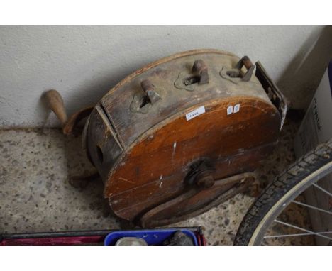Vintage knife sharpener