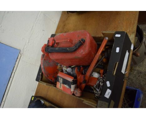 Mixed box to include vintage drill stand, planes, bench vice etc