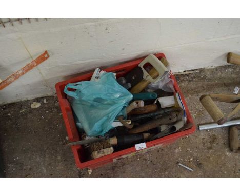 Box of mixed garage clearance items to include crow bar, garden tools etc