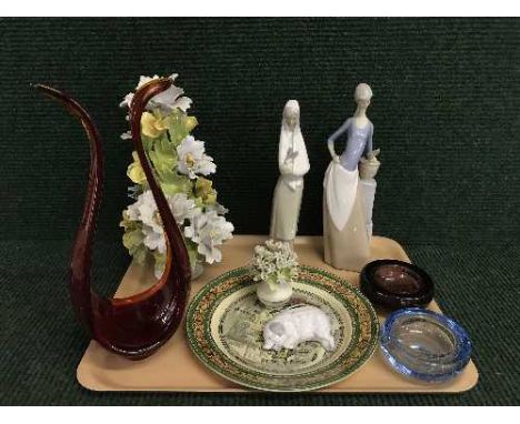 A tray of two Nao figures, decorative coloured glass vase and dishes, Adams pick wick papers plates, etc 