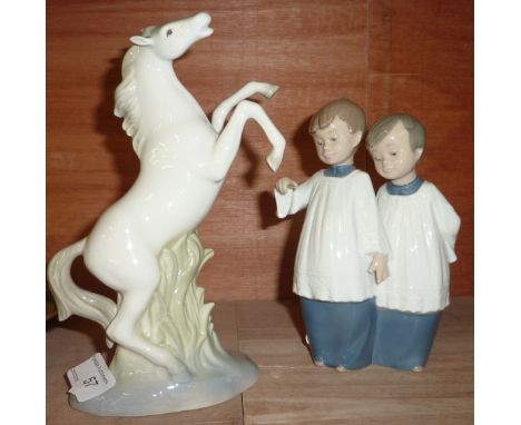 Nao figure of 2 choir boys and a Valencia ceramic rearing horse