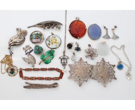 Art Nouveau silver, cultured pearl and paste set pendant on chain, silver and guilloche enamel locket, other vintage silver j