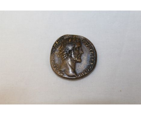 Roman - 138 - 161AD - Antoninus Pius AE Sestertius.  Rev:  Legend - Imperatvs II S.C. (N.B.  coin with nice even brown patina