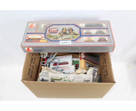 Railway N gauge selection - including Lima Mainline Freight Set, boxed locomotives Bachmann and Lima and accessories, plus so