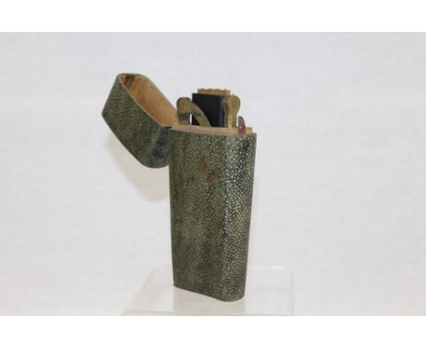 Late 18th / early 19th century travelling drawing instruments - including compass, protractor rulers, etc, in a shagreen case
