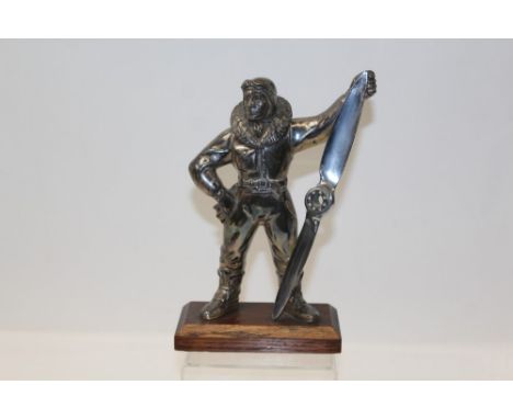 1940s silver plated novelty table lighter in the form of a fighter pilot holding a propeller, on oak base, 23.5cm   CONDITION