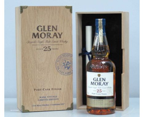 Glen Moray Speyside Single Malt Scotch Whisky Aged 25 Years Port Cask Finish, rare vintage limited edition, distilled 1994, 7