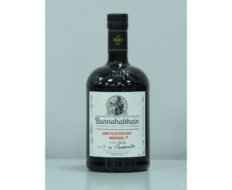 Bunnahabhain Islay Single Malt Scotch Whisky, Hand-Filled Exclusive Warehouse:9, number 3212, cask 11 YO Manzanilla, filled b