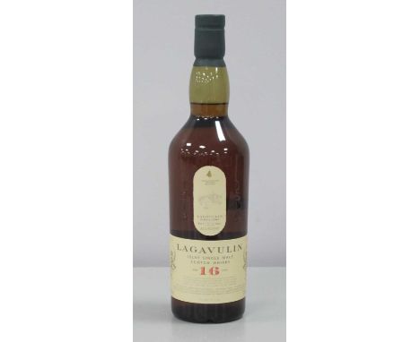 Lagavulin Distillery Islay Single Malt Scotch Whisky Aged 16 Years, 70cl., 43% Vol.