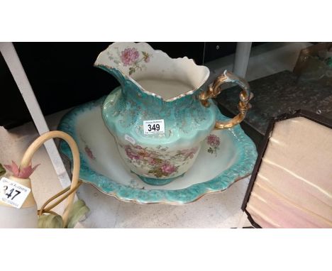 A jug and basin set