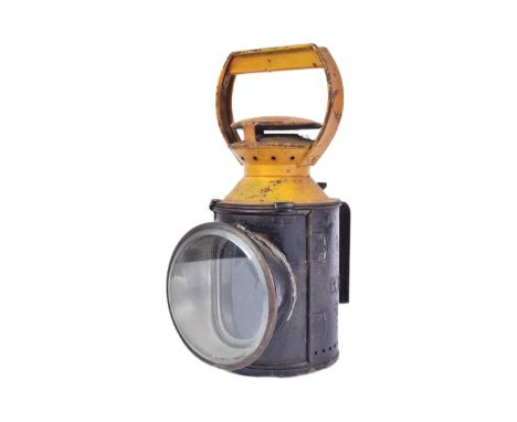 Railwayana - a vintage British Rail (Midlands) hand held railway signalling lantern / lamp in yellow and black. Twist-top sec