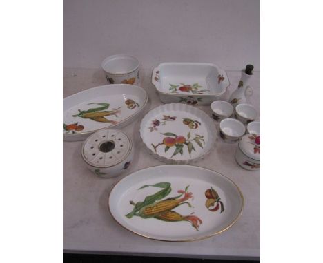 Royal Worcester 'Evesham' china