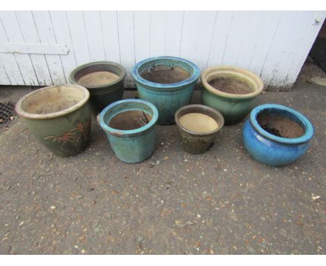 7 Ceramic garden pots. Tallest H27cm&nbsp;