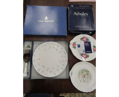 Royal Worcester cake plate and slice in box and 2 Aynsley plates with 1 box