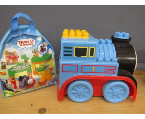 Thomas The Tank Engine building blocks with engine storage