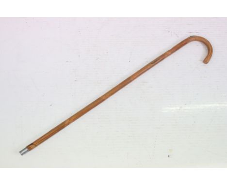 20th century bamboo horse measuring stick, the integral steel rule with folding arm, with measurements in centimetres and han