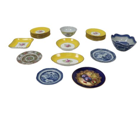 A collection of 15 yellow ground rose design Wedgwood Cabinet Plates,&nbsp;en suite with an oval and a square Dish and a Roya