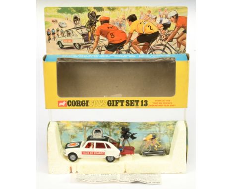 Corgi Toys GS13 Gift Set "Tour DE France" - Renault R16 "Paramount" Film Car - white body with black roof and bonnet, chrome 