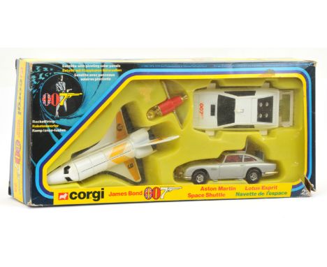 Corgi toys GS22 Gift Set "James Bond" - to include "Moonraker" Space shuttle white, black with satellite - Lotus esprit white