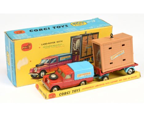 Corgi Toys GS19 Gift Set "Chipperfields Circus" - Land Rover, red body blue plastic (2nd issue) canopy (only one side label) 