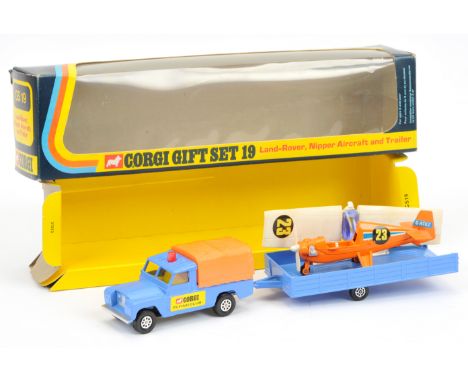 Corgi toys GS19 Gift Set "Corgi Flying Club" to include - Land Rover light blue orange plastic canopy, lemon interior, red ro