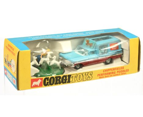 Corgi toys 511 "Chipperfields Circus" Chevrolet Impala - two-tone blue and red with chrome trim and cast hubs&nbsp; - Near Mi