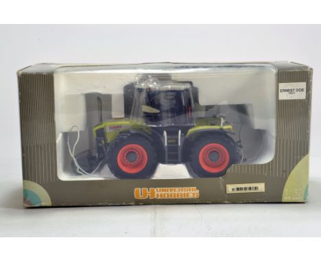 Universal Hobbies 1/32 Claas Xerion 3300 Tractor. E to NM in Box.