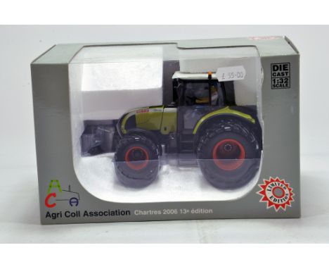 Universal Hobbies 1/32 Farm Issue comprising Claas Ares Chartres Special issue Tractor. NM to M in Box.
