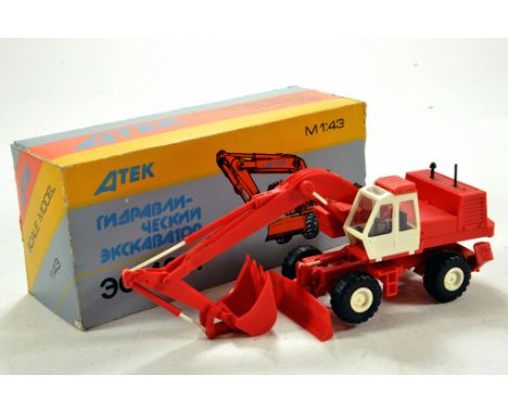 Scarce ATEK (Russia) 1/43 plastic made Wheeled Excavator in livery of O&amp;K. E to NM in Box.