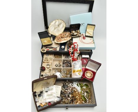 A JEWELLERY BOX WITH CONTENTS, large black multi storage box, includes costume jewellery pieces names to include 'Monet, Napi