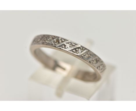 A WHITE METAL DIAMOND HALF ETERNITY RING, set with a row of single cut diamonds, to a polished band, stamped 18ct, ring size 