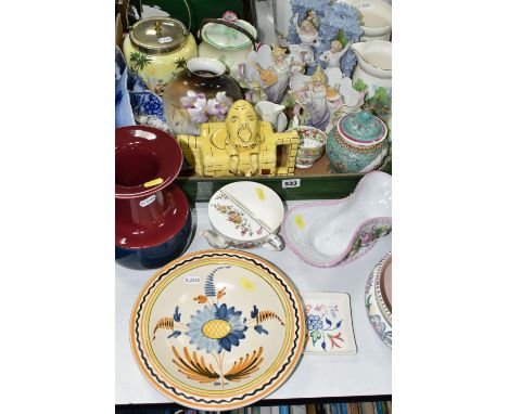 ONE BOX OF CERAMICS, to include a Famille Rose pattern ginger jar, a Rosenthal 'Studio-Line' vase and candle stick, a hand pa