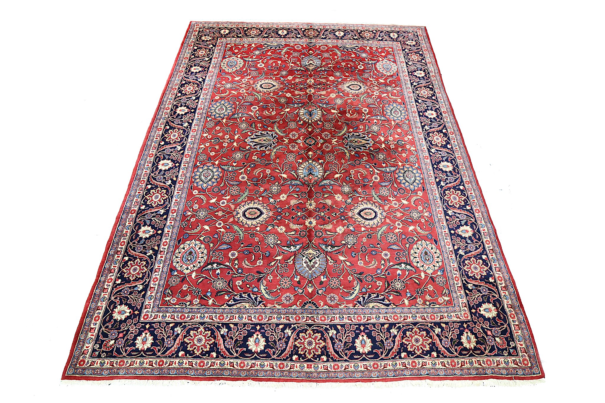 A KASHAN CARPET, CENTRAL PERSIA, CIRCA 1950. Approx. 3.65m x 2.50m